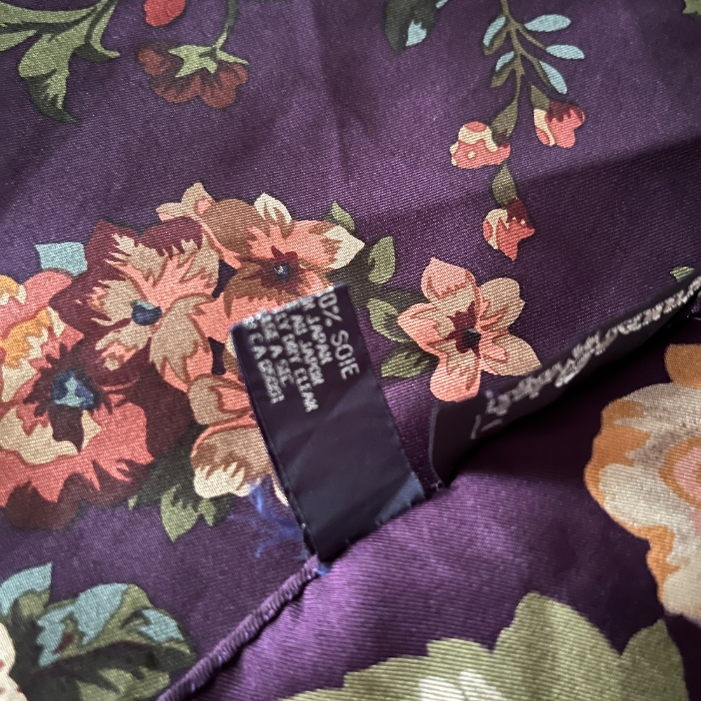 Ralph Lauren silk scarf - Picture 5 of 8